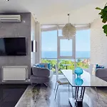 Sea Pearl Arcadia