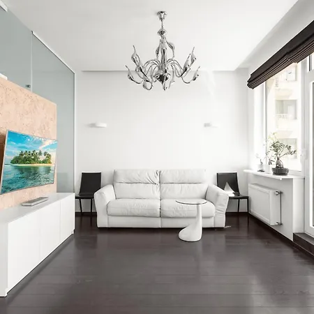 Sea Pearl Arcadia * Odessza